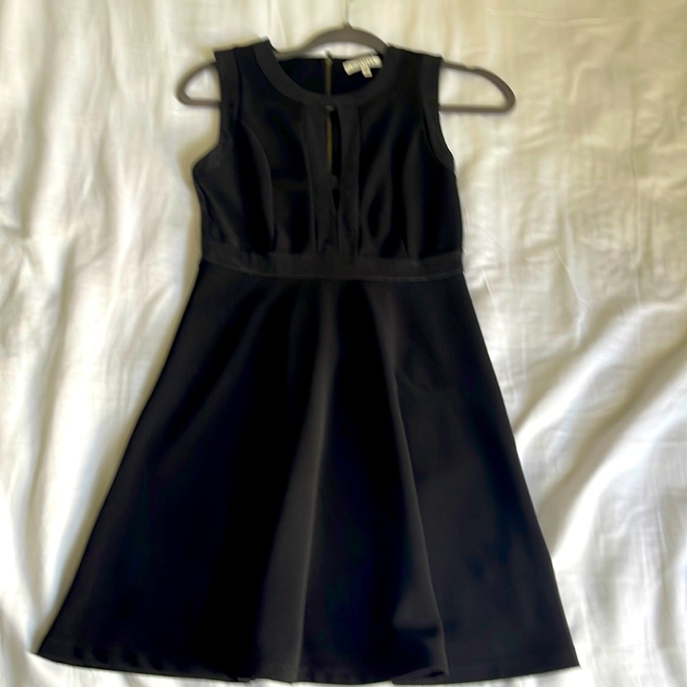 Monteau Los Angelos Black Dress, size Small